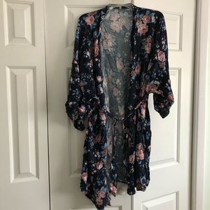 NWOT pinkblush robe navy w roses